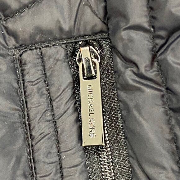 Michael Kors Womens Packable Puffer Down Coat | XS | Black | Hooded - Picture 7 of 14